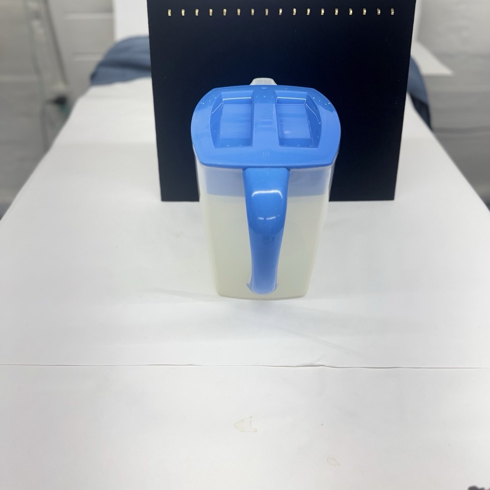 Mr Coffee Iced Tea Maker 3 Quart Replacement BLUE Rectangular Pitcher Only TM75 - Picture 4 of 6
